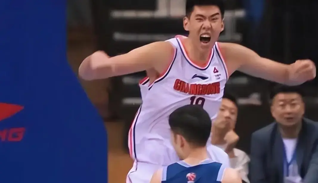 间仅, 得不跑龙套, 次盖帽