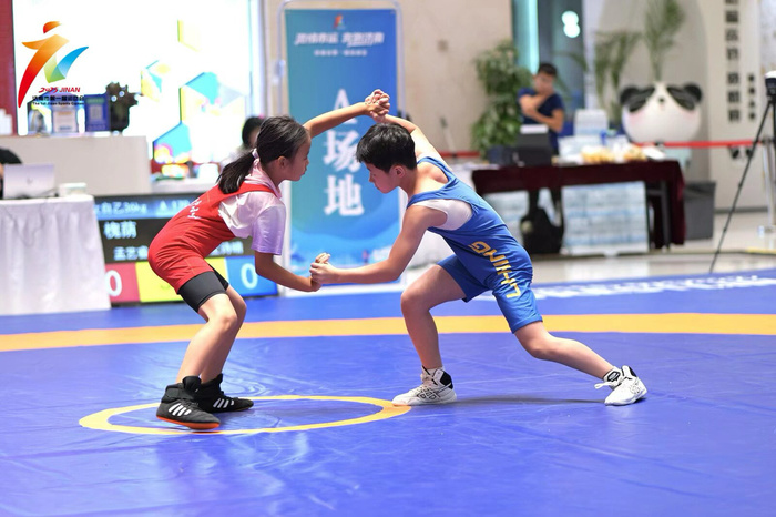 与竞技精神, uLLV, 古典式摔跤